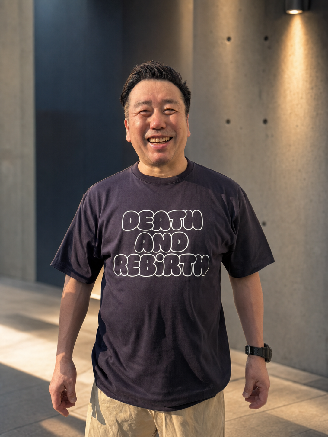 何度でも生まれ変われ!Tシャツ